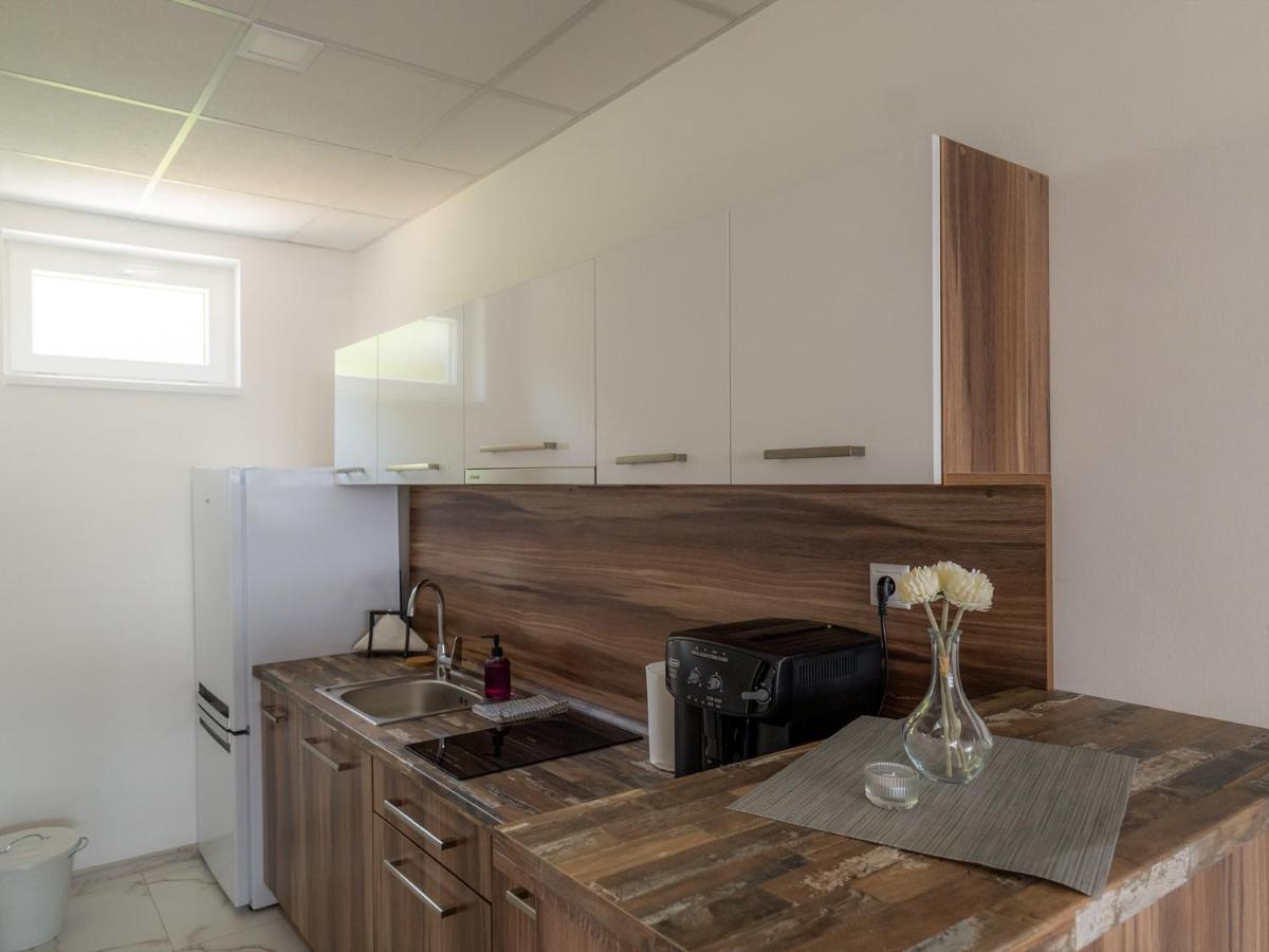 Apartmany Motocentrum Kaluža エクステリア 写真